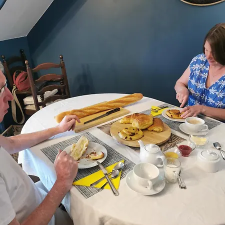 Bed & Breakfast Number 4 Le Luot