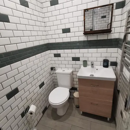 Bed & Breakfast Number 4 Le Luot