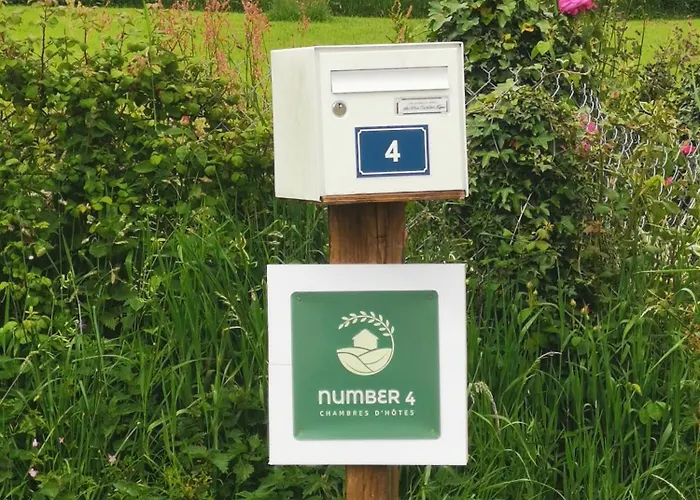 ベッド・アンド・ブレックファスト Number 4 3*